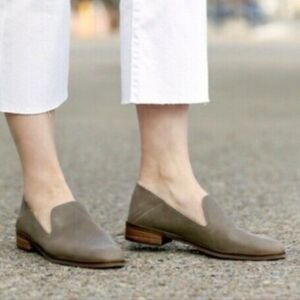 LUCKY BRAND | CAHILL GENUINE LEATHER LOAFERS w\ FOLD DOWN HEEL BACK